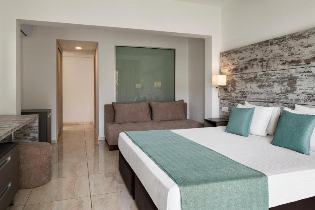 Freij Hotel & Resort - Adults Only Ayia Napa Exterior foto